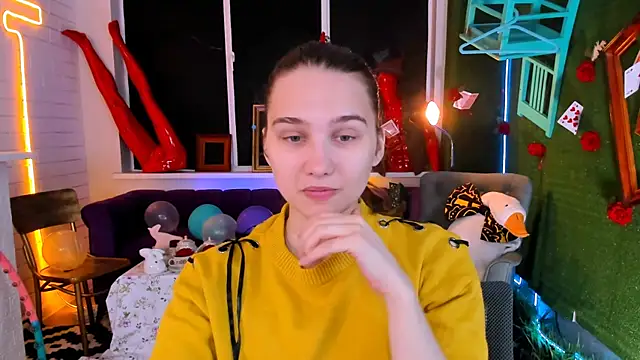 TessaMill online show from 09.20.25