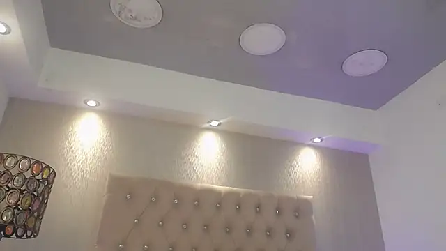 VeronicaBlake online show from 11.14.25