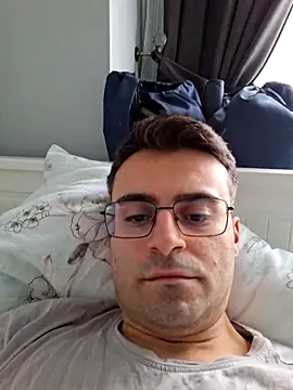 Obstacless online show from 02.04.26