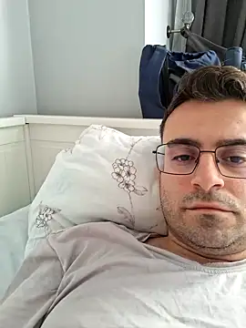 Obstacless online show from 02.06.26