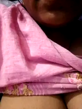 Dassing strip couple online show from 10.11.25