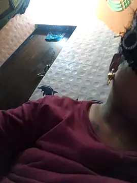 Dassing strip couple online show from 10.22.25