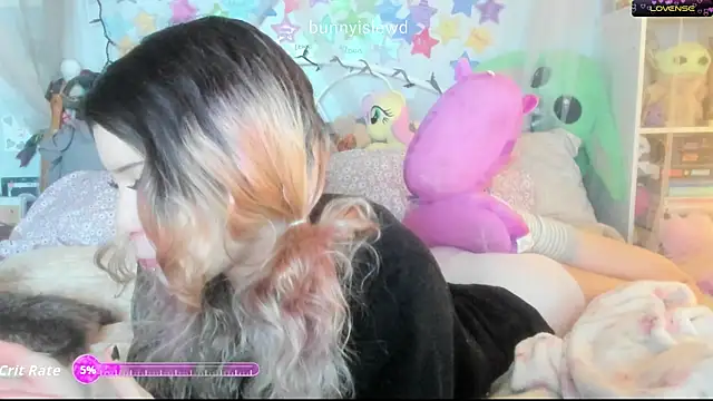 Snapshot of bunnyislewd chatting on 06.30.26 bunnyislewd online show from 06.30.26