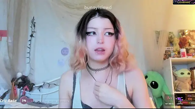 Snapshot of bunnyislewd chatting on 07.25.26 bunnyislewd online show from 07.25.26