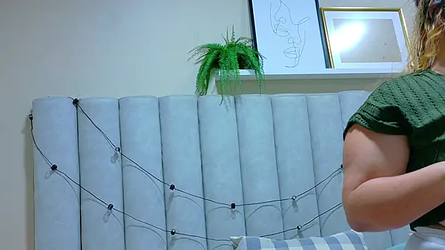 Snapshot of JenaCooper_ chatting on 02.05.26 JenaCooper online show from 02.05.26