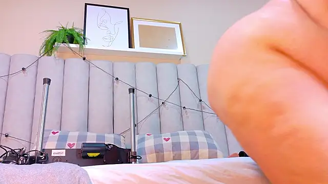 Snapshot of JenaCooper_ chatting on 02.06.26 JenaCooper online show from 02.06.26