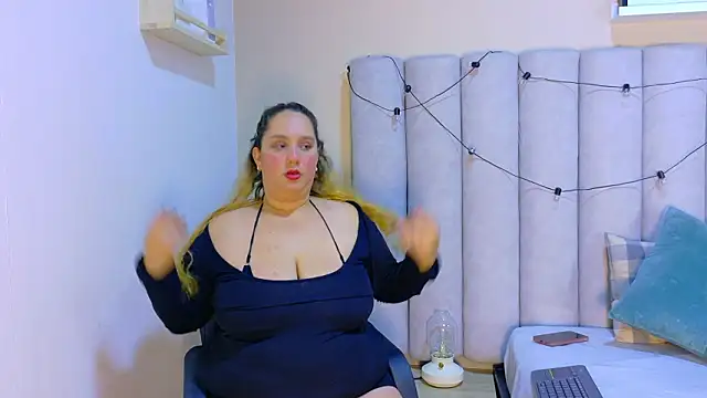 Snapshot of JenaCooper_ chatting on 03.17.26 JenaCooper online show from 03.17.26