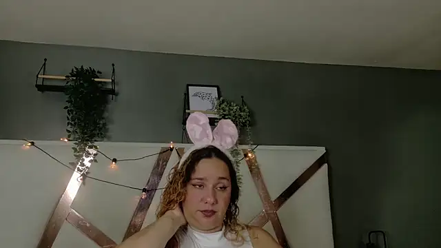 Snapshot of JenaCooper_ chatting on 06.23.26 JenaCooper online show from 06.23.26