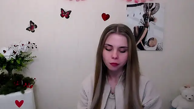 Snapshot of OceanicDawn chatting on 05.11.26 OceanicDawn online show from 05.11.26