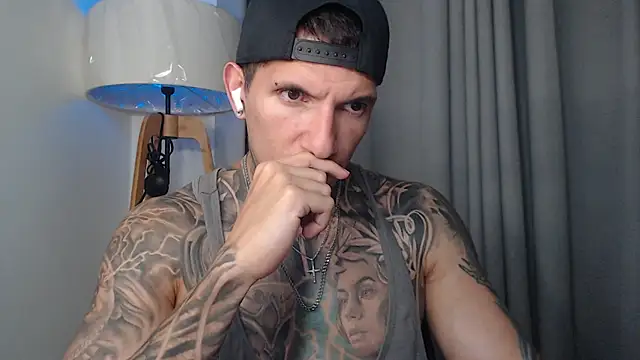 Shane Clay online show from 12.18.25