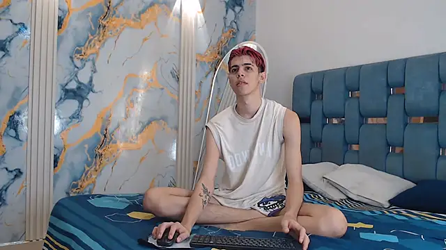 TWINKS FRIENDS online show from 05.31.26