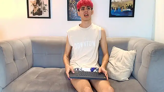 TWINKS FRIENDS online show from 05.31.26