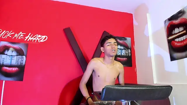TWINKS FRIENDS online show from 06.18.26