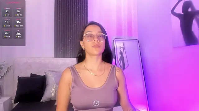 Snapshot of zoe_martins_ chatting on 07.16.26 zoe martins online show from 07.16.26