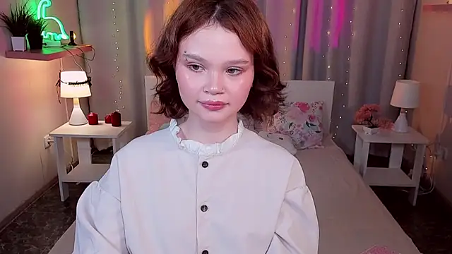 EmilyChaves online show from 06.18.26
