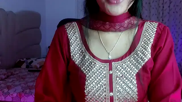 Snapshot of Mini_Meera chatting on 10.13.25 Mini Meera online show from 10.13.25