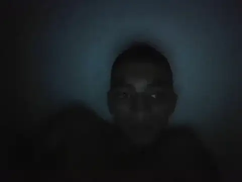 Snapshot of Sebas_0332 chatting on 10.29.25 Sebas 0332 online show from 10.29.25