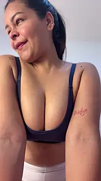 sweet shadil  online show from 06.02.26