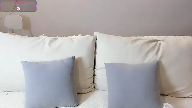 Snapshot of xiaotanbaby chatting on 09.29.25 xiaotanbaby online show from 09.29.25