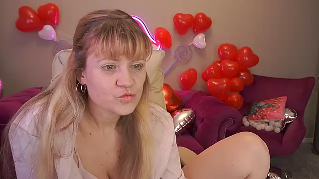 BellaLaPetit online show from 02.15.26