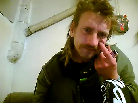 Snapshot of KokosMartin chatting on 09.15.25 KokosMartin online show from 09.15.25