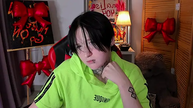 Snapshot of ayakskalermonss chatting on 03.04.26 ayakskalermonss online show from 03.04.26