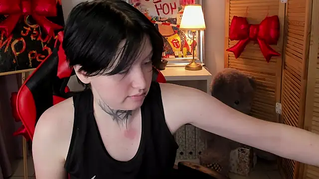 Snapshot of ayakskalermonss chatting on 03.08.26 ayakskalermonss online show from 03.08.26