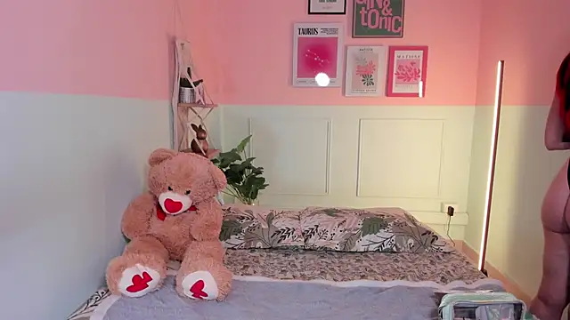 Camila Rivers online show from 11.03.25