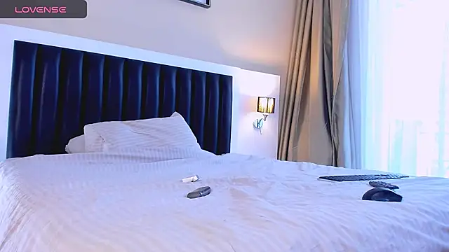 marrenaa online show from 11.30.25