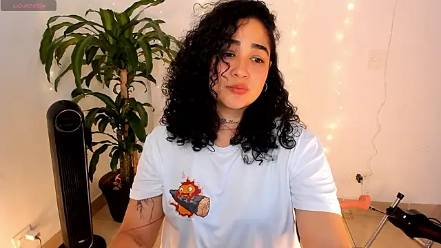 Snapshot of _kat_1995 chatting on 02.06.26 kat 1995 online show from 02.06.26