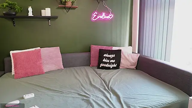 Eveline Beauty Kitty online show from 05.23.26