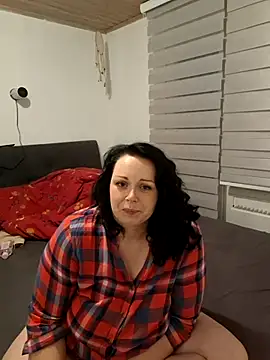 Snapshot of Chrissy_Christal chatting on 10.15.25 Chrissy Christal online show from 10.15.25