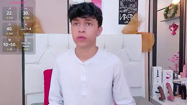 Axel  Evans online show from 01.12.26