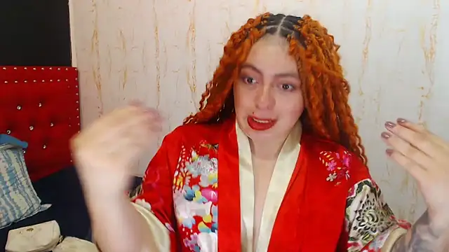 MiaKimky online show from 12.21.25