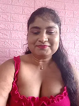 Snapshot of hornyriyanka chatting on 09.26.25 hornyriyanka online show from 09.26.25