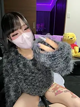 Nano-xxx online show from 10.25.25