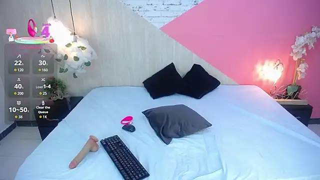 Snapshot of sophia_brunette_ chatting on 12.17.25 sophia brunette online show from 12.17.25