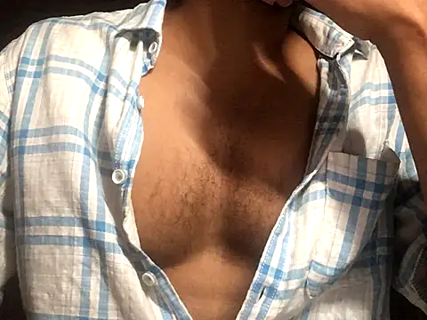 Snapshot of Raavan_King chatting on 10.04.25 Raavan King online show from 10.04.25