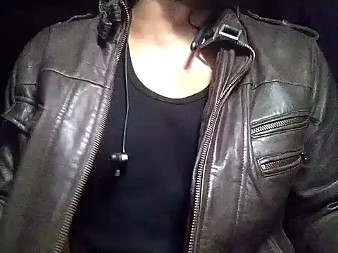 Snapshot of Raavan_King chatting on 12.17.25 Raavan King online show from 12.17.25