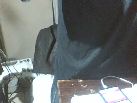 Snapshot of Lunaty00 chatting on 03.14.26 Lunaty00 online show from 03.14.26