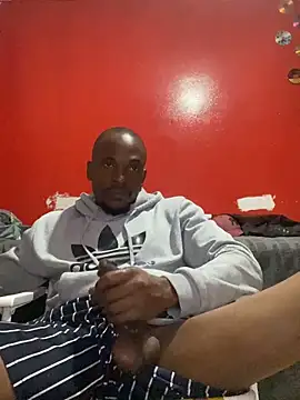 Snapshot of BaggyDirt chatting on 11.05.25 BaggyDirt online show from 11.05.25