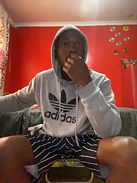 Snapshot of BaggyDirt chatting on 11.17.25 BaggyDirt online show from 11.17.25