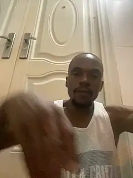 Snapshot of BaggyDirt chatting on 01.31.26 BaggyDirt online show from 01.31.26