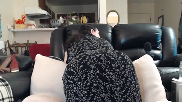Juicy Julie469 online show from 04.23.26