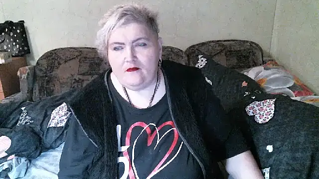 Snapshot of Lana555 chatting on 11.05.25 Lana555 online show from 11.05.25