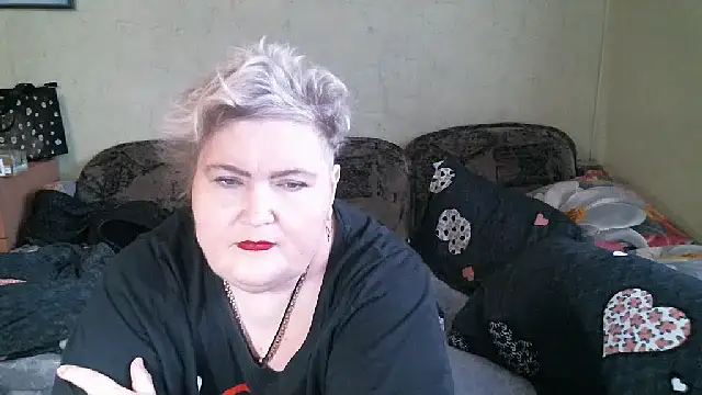 Snapshot of Lana555 chatting on 11.06.25 Lana555 online show from 11.06.25