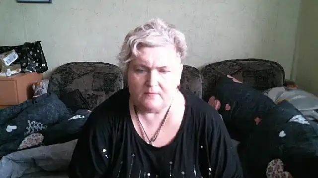 Snapshot of Lana555 chatting on 11.12.25 Lana555 online show from 11.12.25