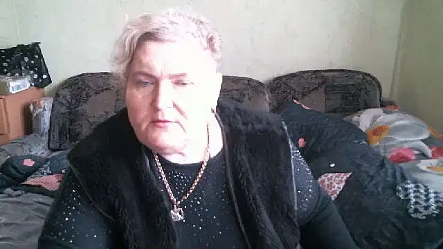 Snapshot of Lana555 chatting on 11.13.25 Lana555 online show from 11.13.25