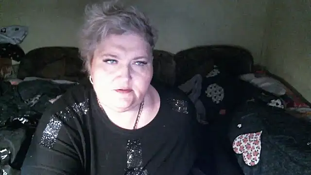 Snapshot of Lana555 chatting on 11.16.25 Lana555 online show from 11.16.25