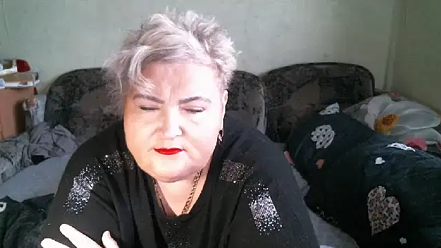 Snapshot of Lana555 chatting on 12.16.25 Lana555 online show from 12.16.25